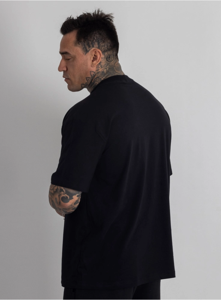 Camiseta Oversized Bordada Preta Camiseta Oversized Bordada Preta