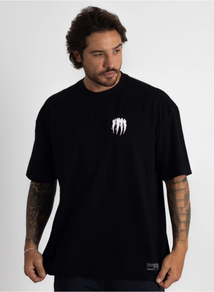 Camiseta Oversized Pantera Desistir Preta