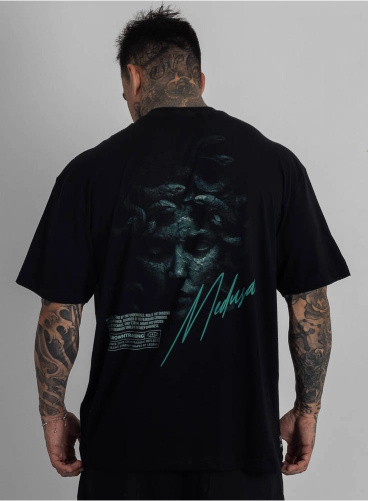 Camiseta Oversized Deuses Medusa Preta