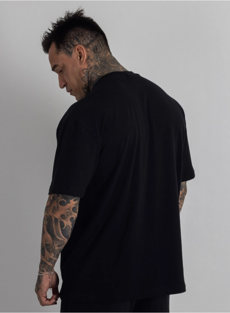 Camiseta Oversized Logo Preta Camiseta Oversized Logo Preta
