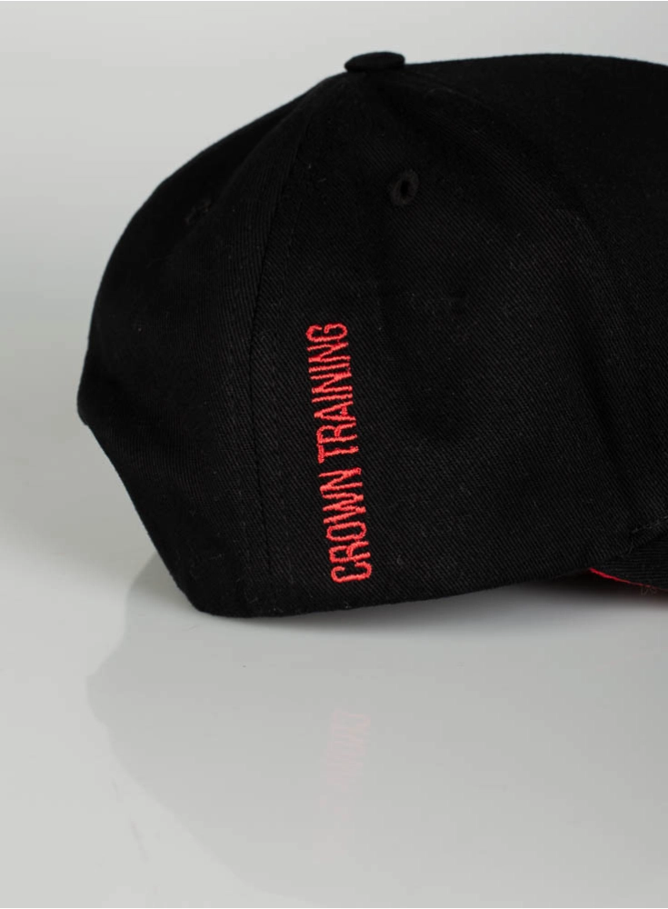 Boné Crown Training Preto e Vermelho Boné Crown Training Preto e Vermelho