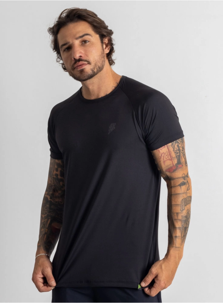 Camiseta Crown Dry Fit Lisa Preta