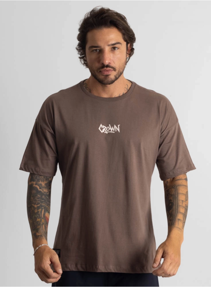 Camiseta Crown Over Graffs Marrom Taupe