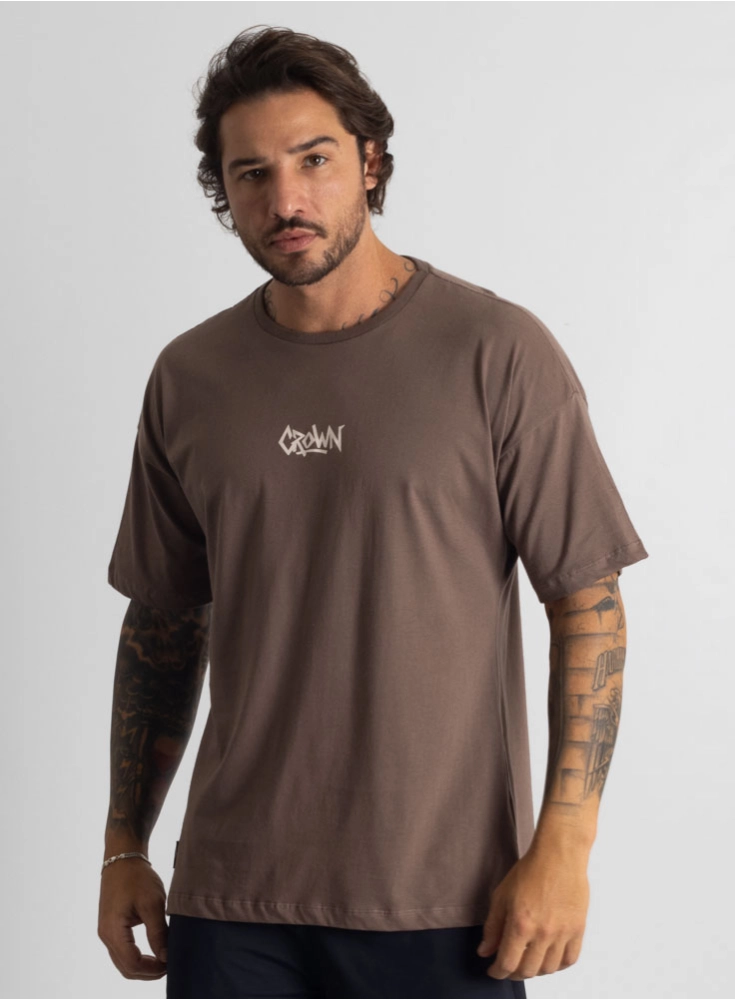 Camiseta Crown Over Graffs Marrom Taupe