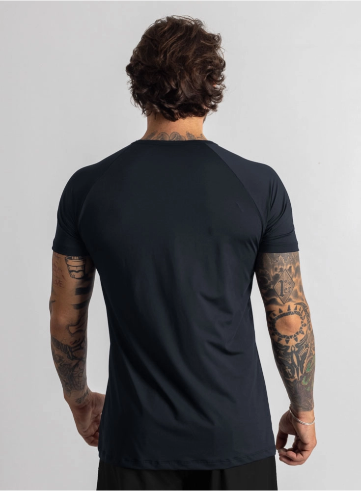 Camiseta Crown Dry Fit Lisa Carbon Camiseta Crown Dry Fit Lisa Carbon