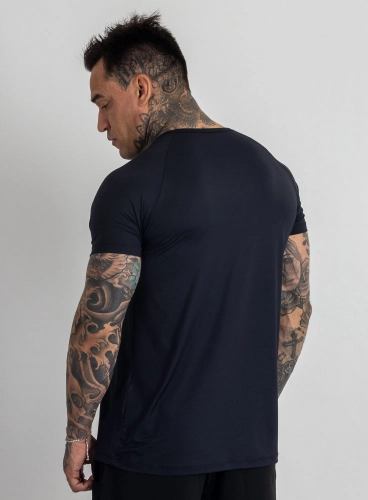 Camiseta Poliamida Crown Training Preta Produto Camiseta Poliamida Crown Training Preta