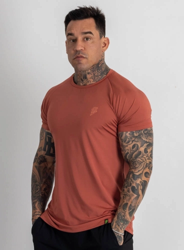 Camiseta Crown Dry Fit Lisa Terra Cota Produto Camiseta Crown Dry Fit Lisa Terra Cota