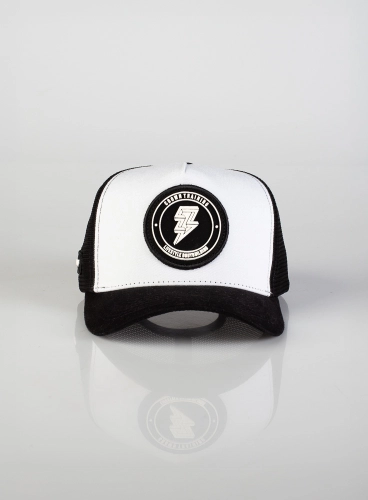 Boné Crown Training Trucker Preto e Branco