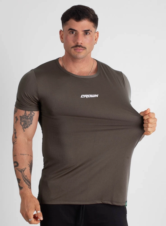 Produto Camiseta Crown Polytech Verde Musgo