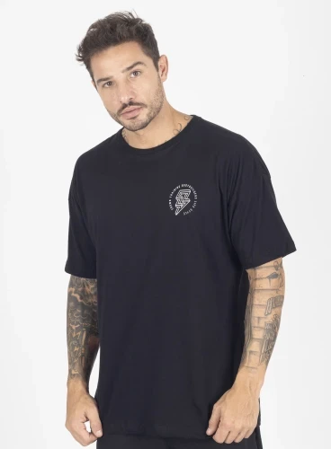 Camiseta Preta Over World Camiseta Preta Over World