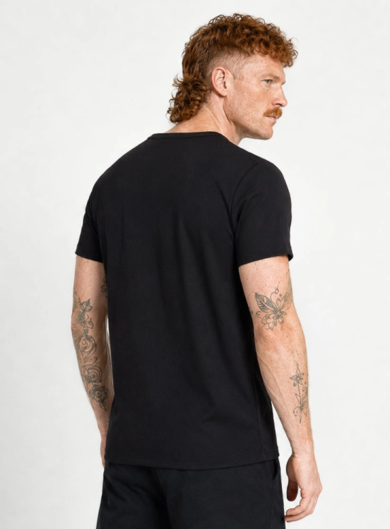 Produto Camiseta Crown Polytech Mini Logo Preto