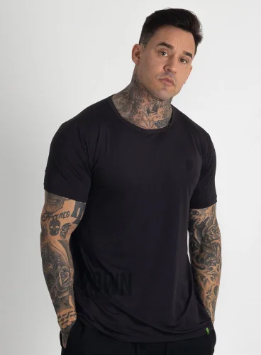 Produto Camiseta Crown Polytech Preta