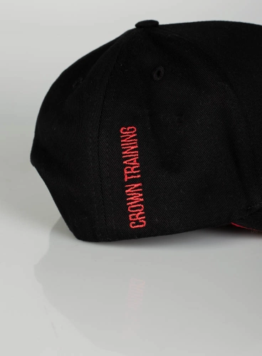 Produto Boné Crown Training Preto e Vermelho