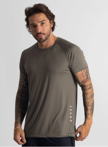 Camiseta Crown Dry Fit ice Elemental Marrom Taupê Produto Camiseta Crown Dry Fit ice Elemental Marrom Taupê