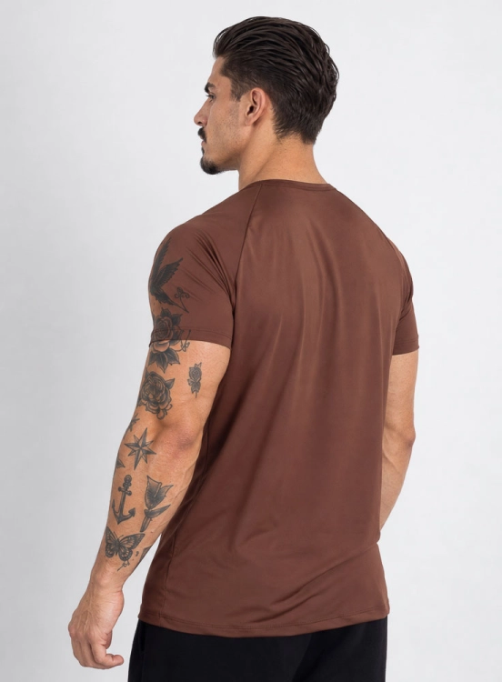 Camiseta Crown Dry Fit Lisa Marrom Produto Camiseta Crown Dry Fit Lisa Marrom