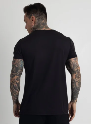 Camiseta Crown Polytech Form Preta Produto Camiseta Crown Polytech Form Preta