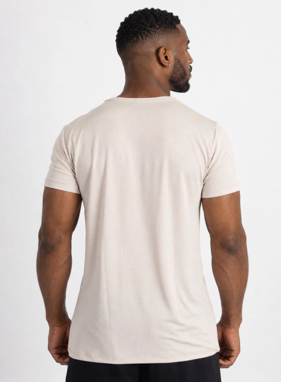 Camiseta Crown Polytech Mini Logo Creme Produto Camiseta Crown Polytech Mini Logo Creme