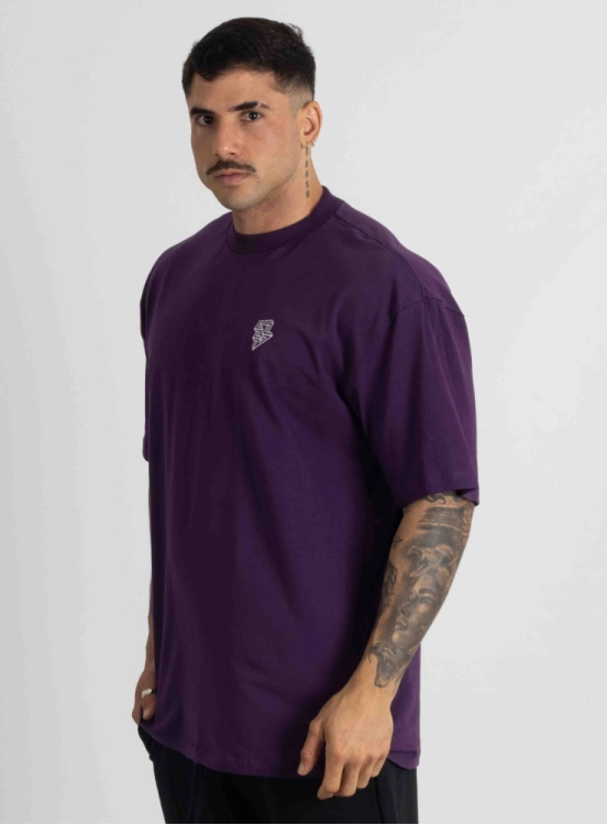 Camiseta Oversized Logo Roxa Produto Camiseta Oversized Logo Roxa