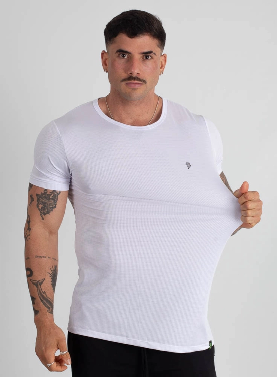 Camiseta Crown Polytech Mini Logo Branca Produto Camiseta Crown Polytech Mini Logo Branca